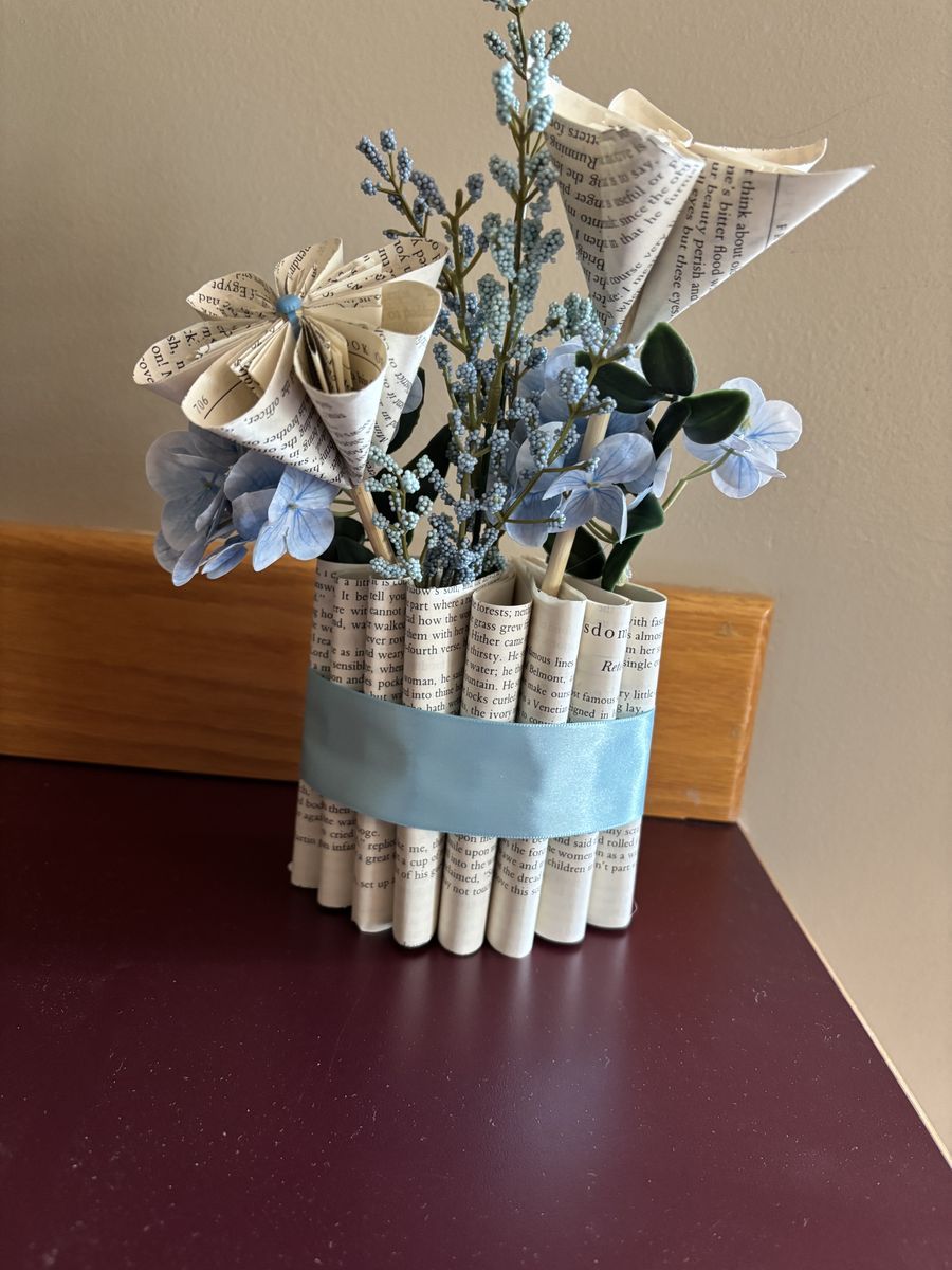 Wedding centerpiece - Flower book insert 