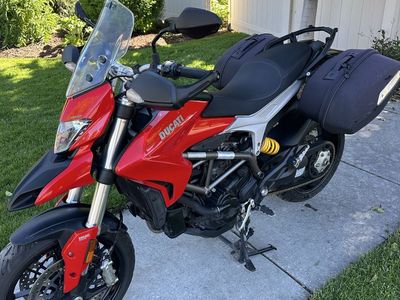 Ducati Hyper Strada