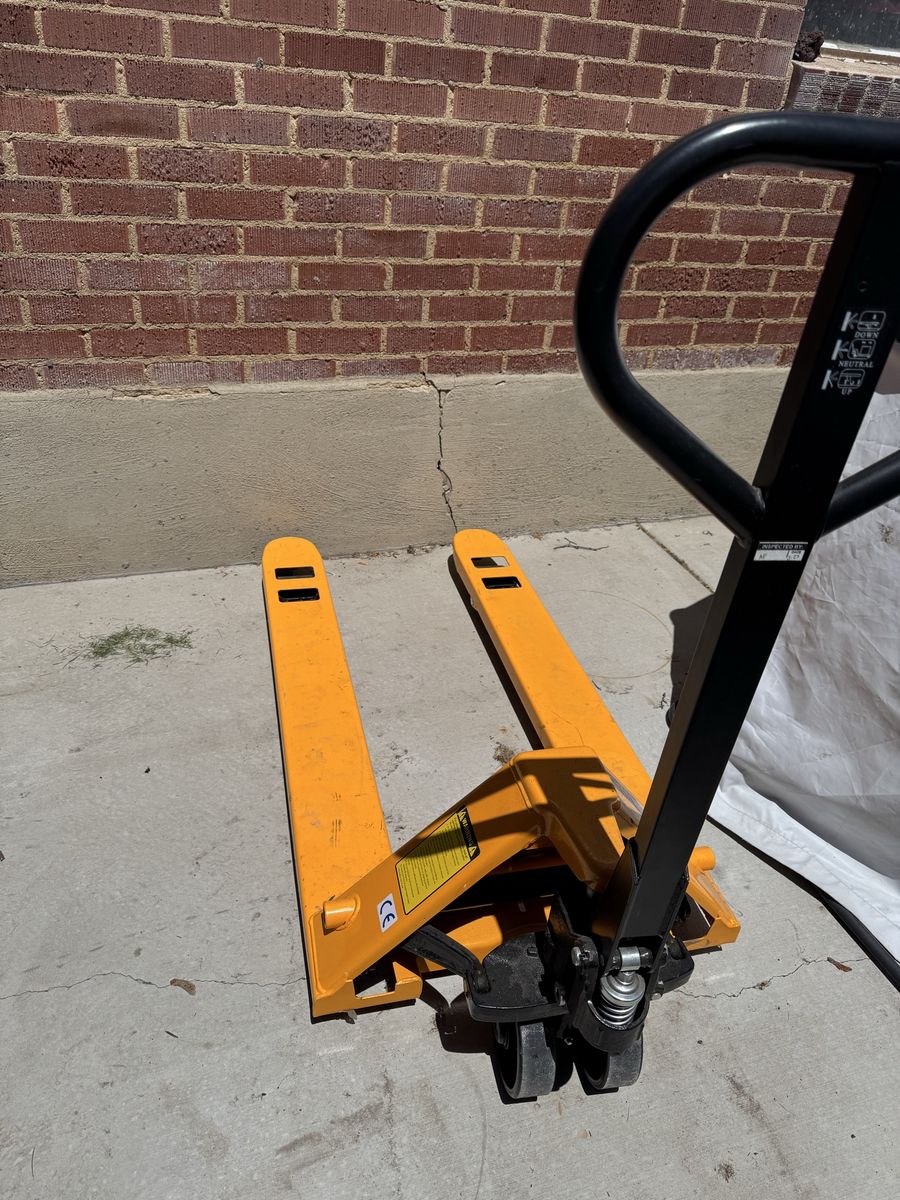 Pallet Jack