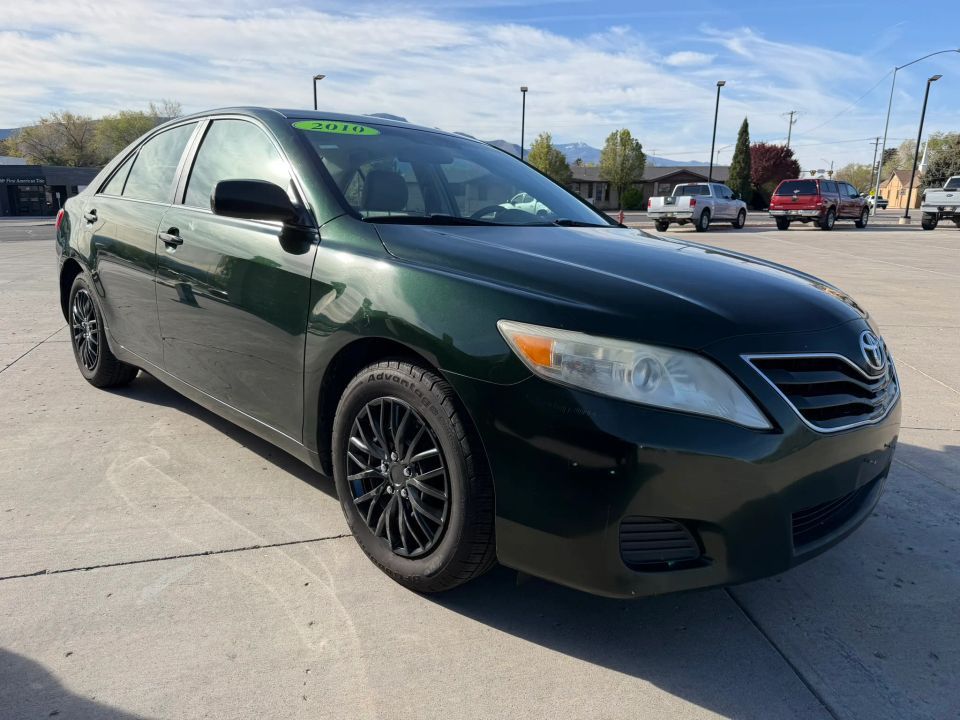 2010 Toyota Camry LE