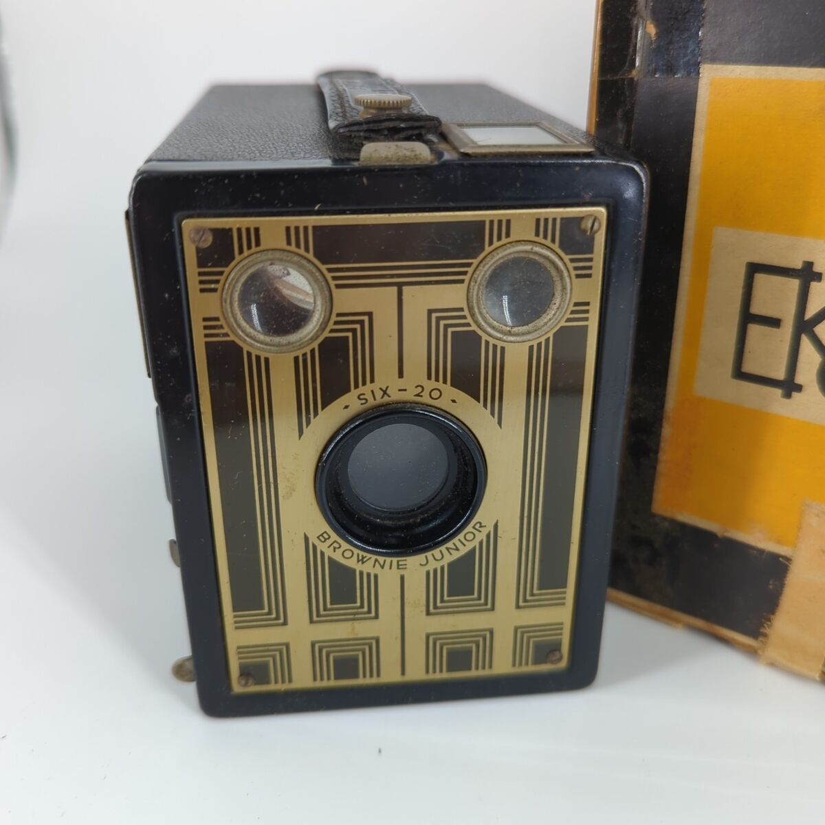 Antique Camera - KODAK BROWNIE JUNIOR SIX-20 1930s Art Deco