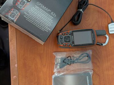 Garmin 62S GPS with 16GB card, External GPS Sensor, Screen protector, works perfectly.