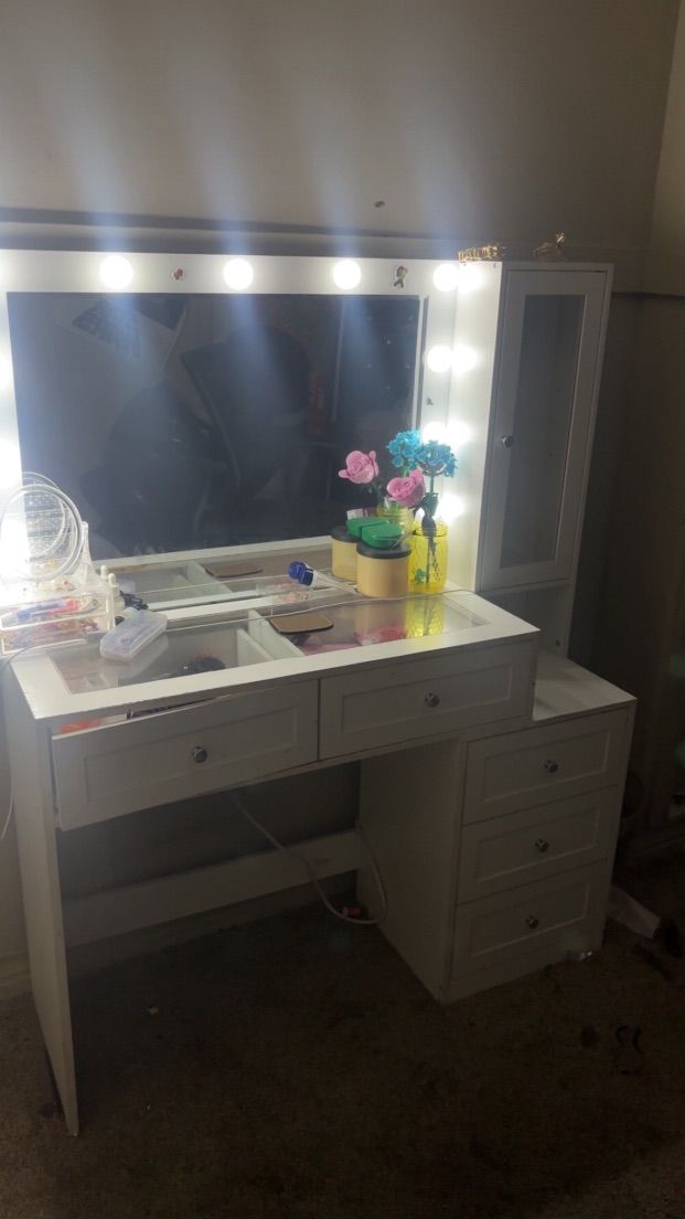 Vanity