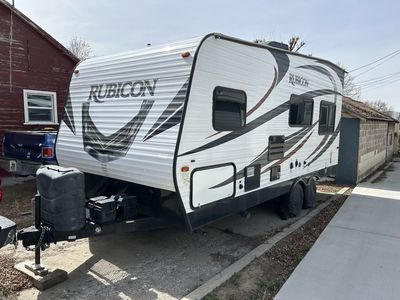 2015 dutchman Rubicon 1905