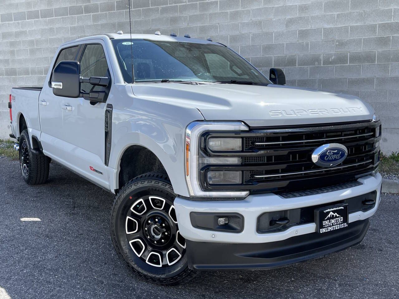 2026 Ford F-350 Super Duty Platinum