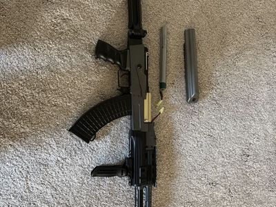 Airsoft gun