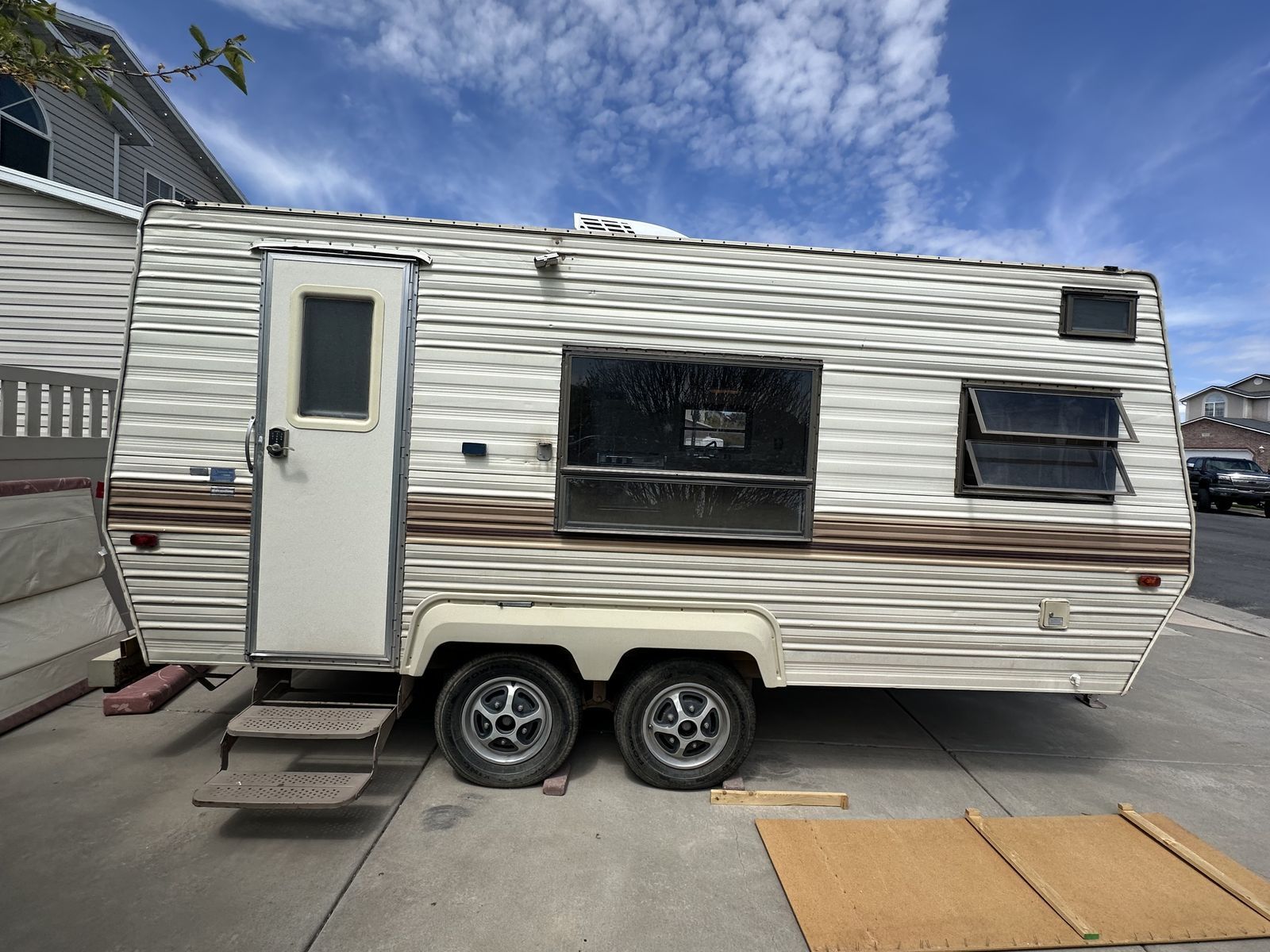 Hunting special camping trailer