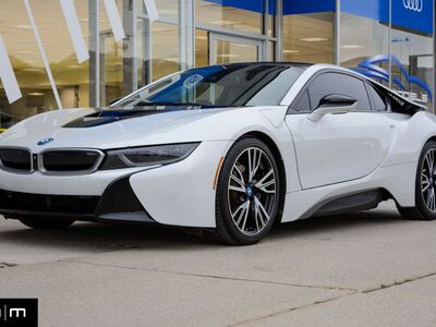 2015 BMW i8 Base