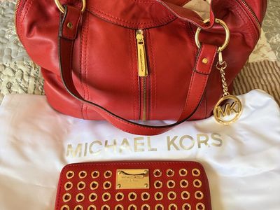 Michael Kors Purse and Wallet set
