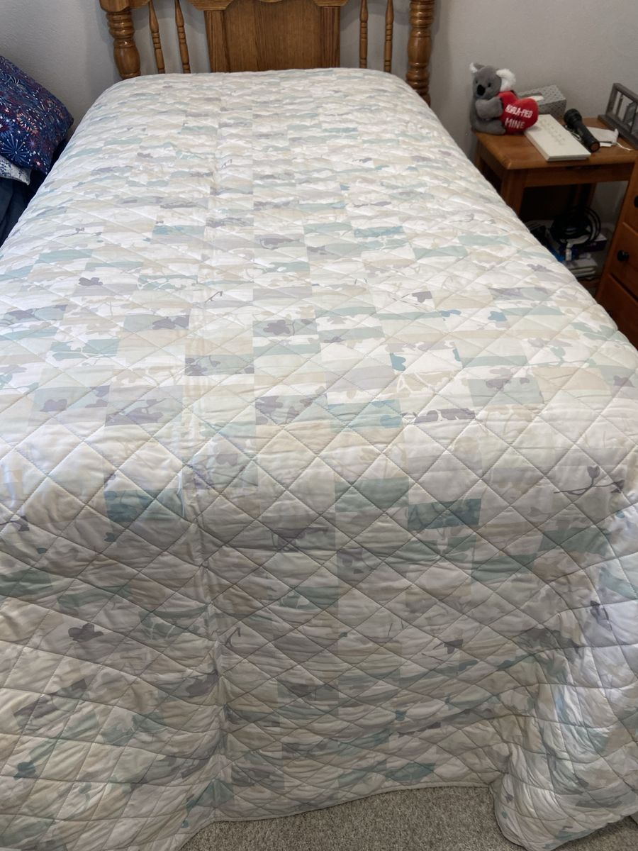 Queen Size Comforter