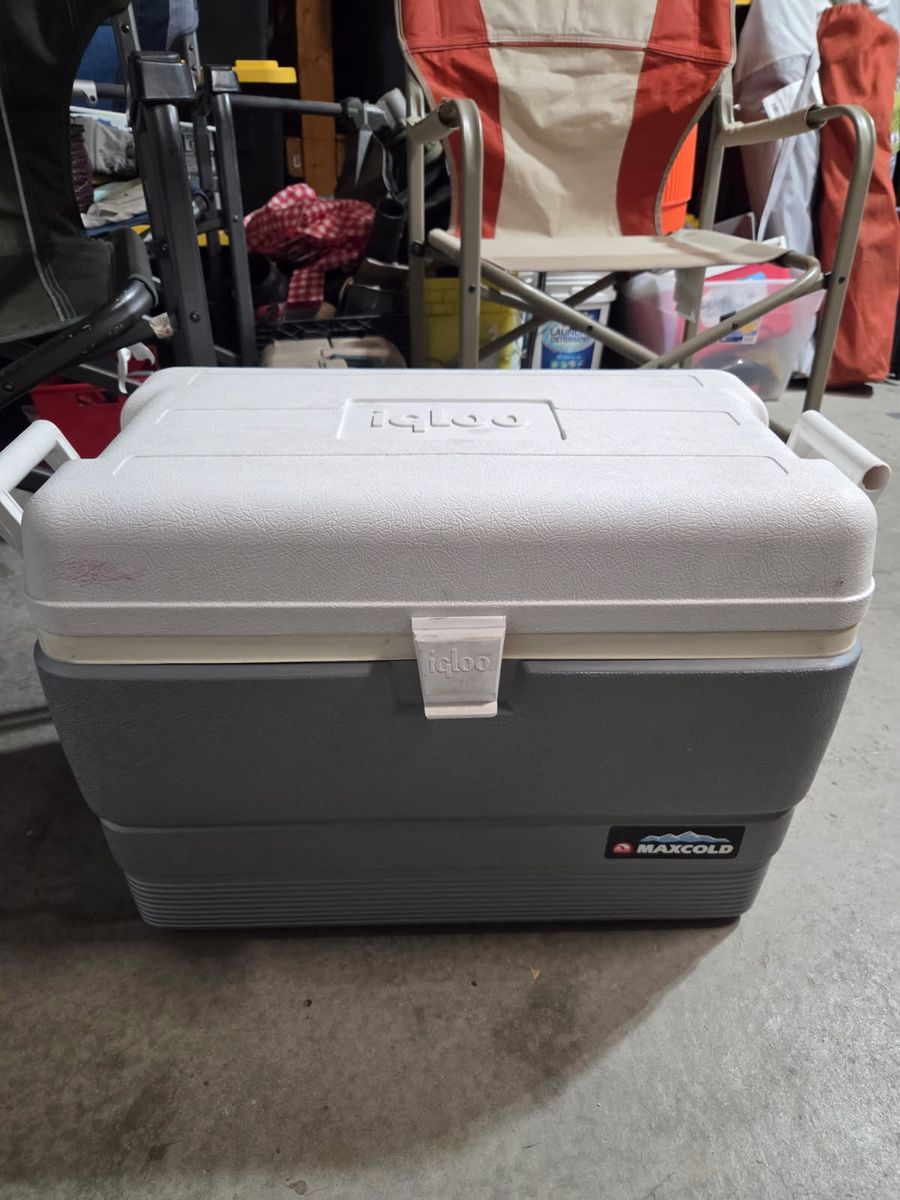 Igloo Maxcold Cooler