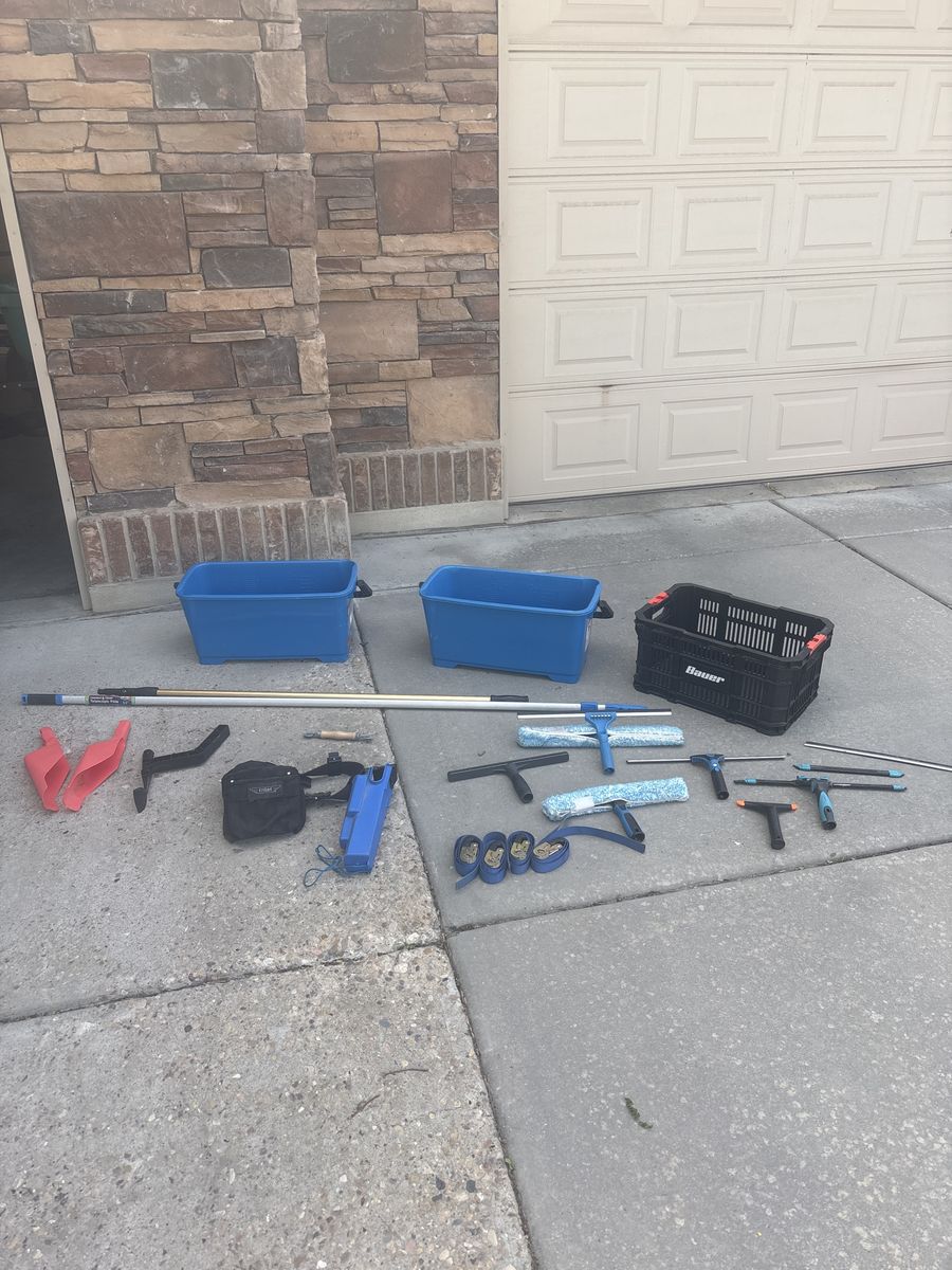 Professional Window Cleaning/Gutter Cleaning Kit - Squeegees, Washer, Buckets, Pole, and Accessories
