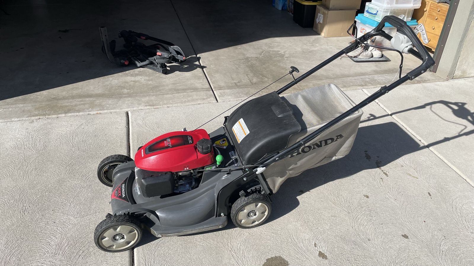 Honda HRX217 21" Self-Propelled Lawn Mower