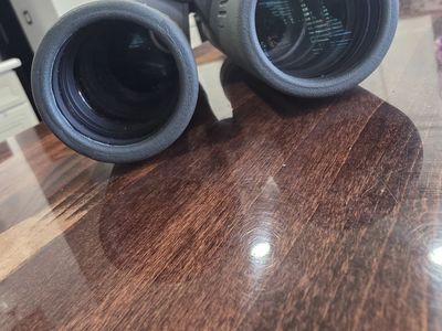Vortex Razor UHD 10×42 binos