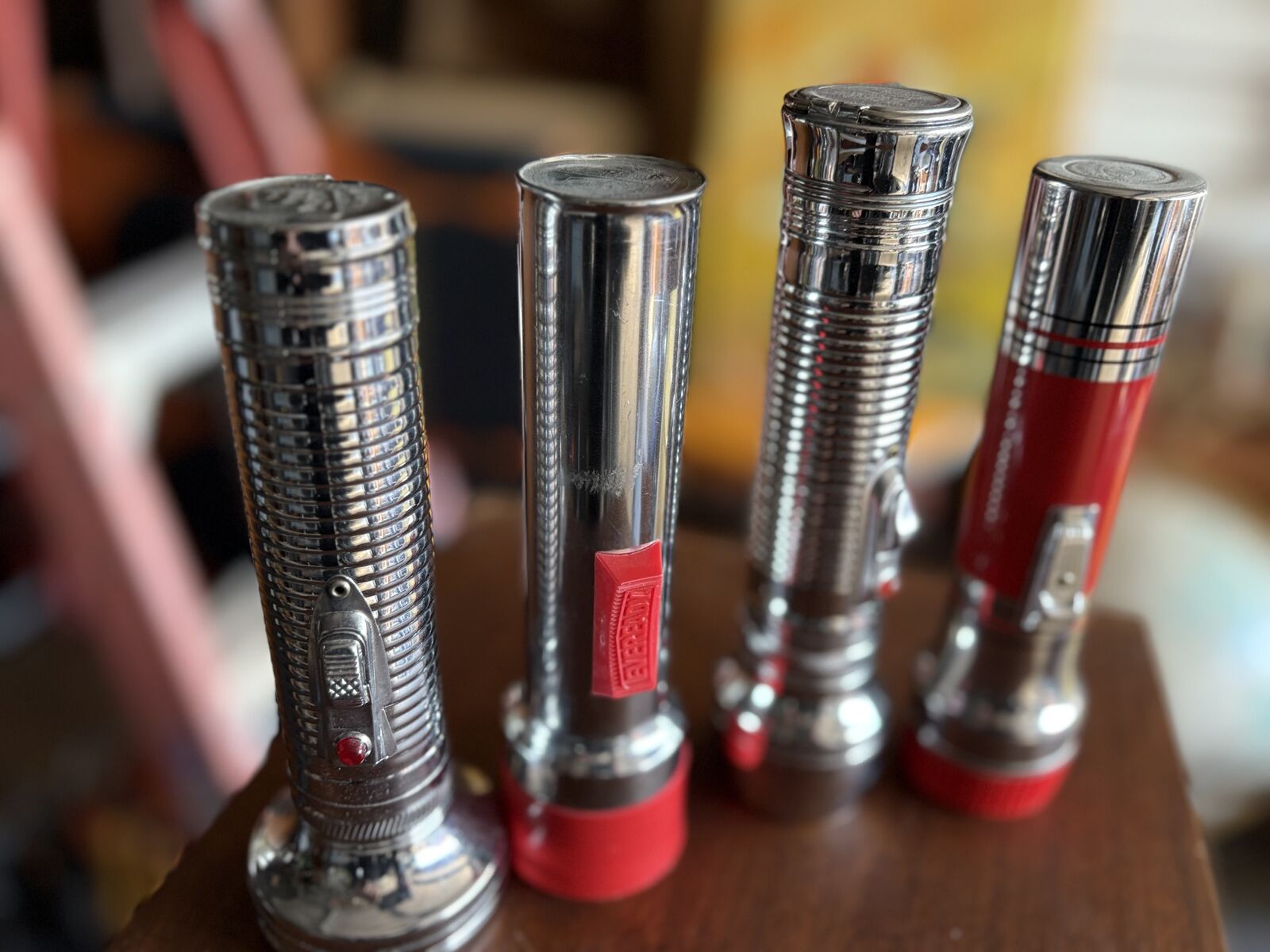 Vintage manly gifts - Give your dad, brother, uncle, or grandfather a one of a kind vintage antique gift. Huge selection.