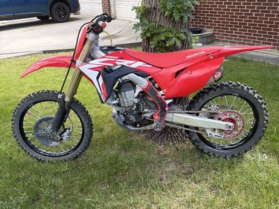 2018 Honda CRF450R Dirt Bike - Yoshimura, Pro Taper, Tusk Wheels, Low Hours