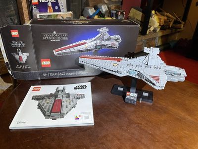 LEGO Star Wars Venator-Class Attack Cruiser (75441) - Complete with Box & Instructions