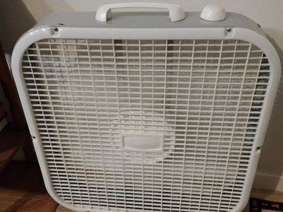 Lasko 3 speed Portable White Box Fan with Carrying Handle