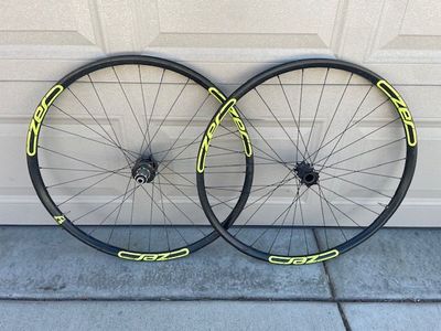 Cannondale C-Zero 29" Lefty carbon disc wheelset