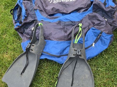 Float tube and fins