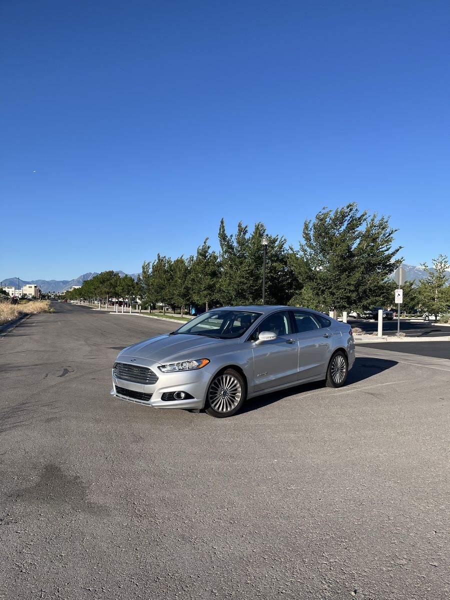 2013 Ford Fusion Hybrid Titanium