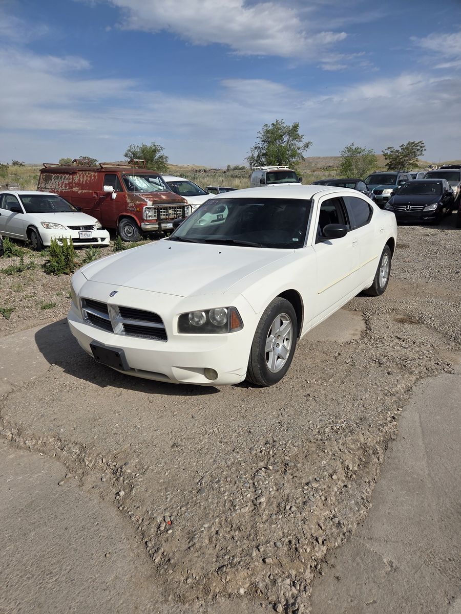 2008 dodge charger sxt v6 auto rwd 197k miles VERY GOOD & RELIABLE CAR