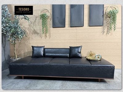 Sofa lounge couch