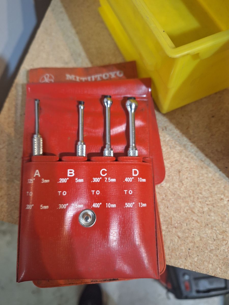 Small Hole guages