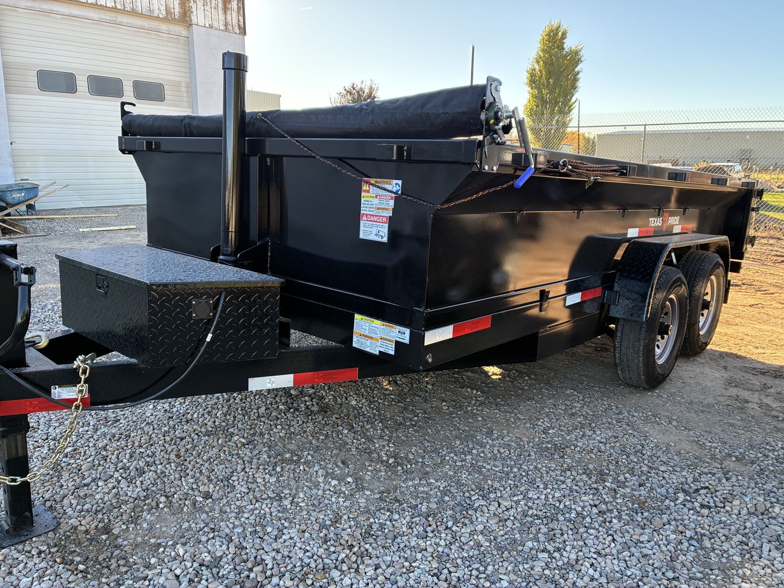 14' DUMP TRAILER  Rent/lease to own.  Initial payment starting as low as $499