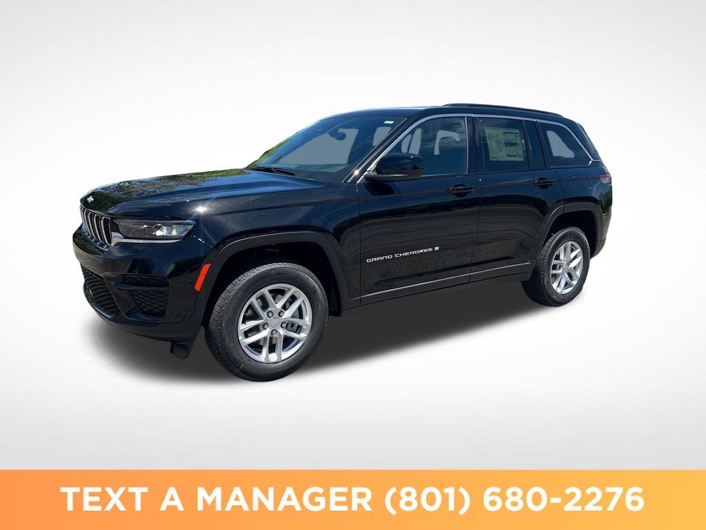 2026 Jeep Grand Cherokee Laredo