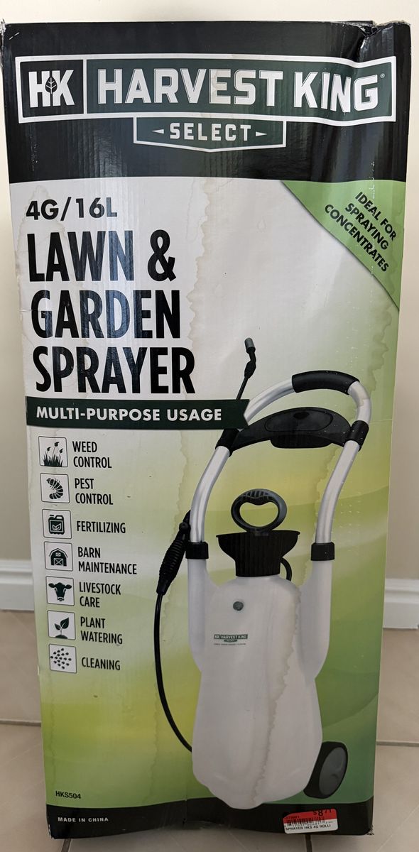 Harvest King, 4gl Lawn and Garden Sprayer