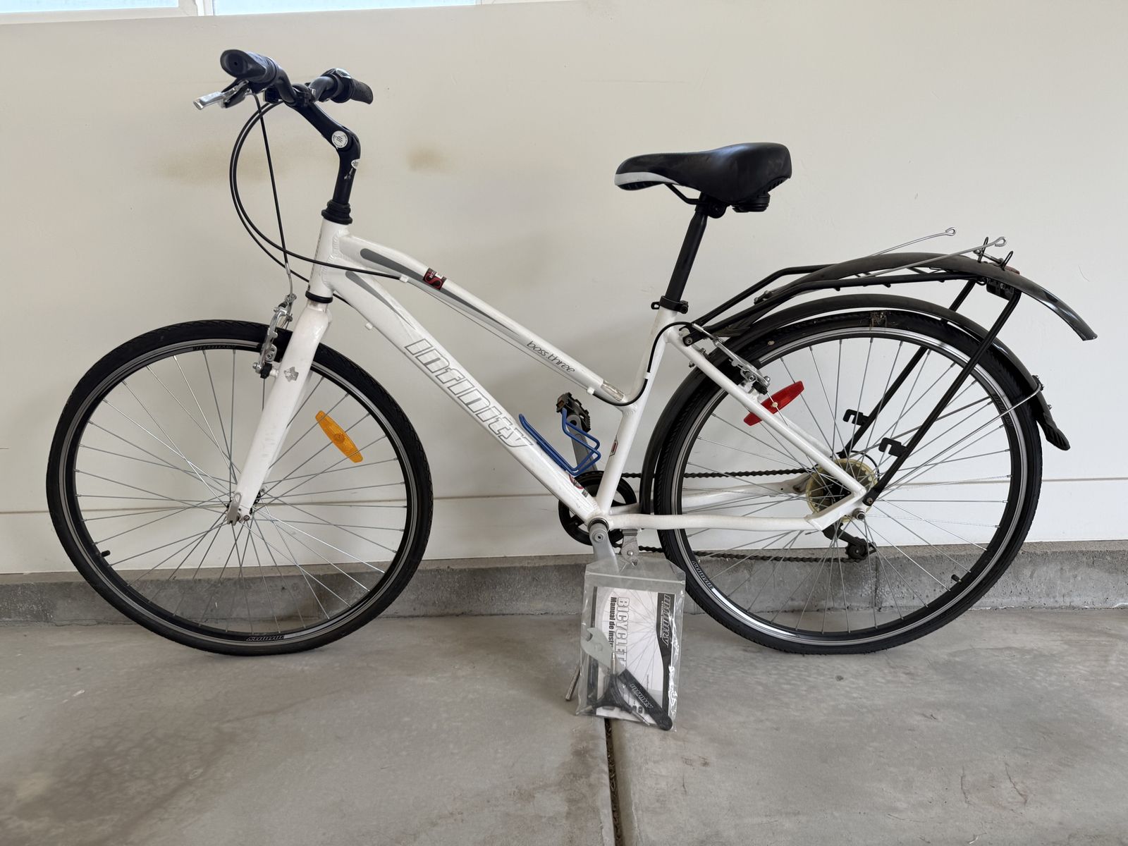 Infinity Boss Three Step-Through Hybrid City Bike 7-Speed White with Rear Rack