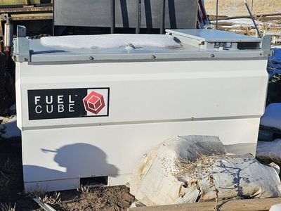 Fuel cube 550 gallons
