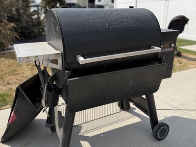 Traeger ironwood 885