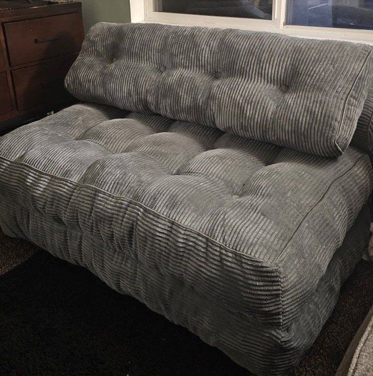 MAXYOYO CONVERTIBLE SOFA