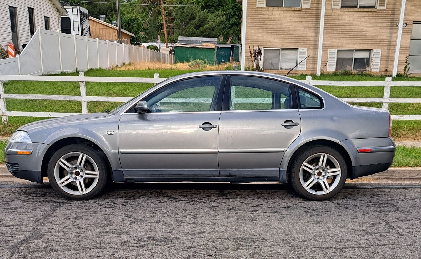 2004 VOLKSWAGEN PASSAT GLS 1.8T 4Motion