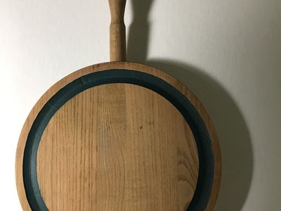 The Work Bench Genuine Ozark Grown Hardwood Round Trivet 8” with Handle 4 1/2”, Used