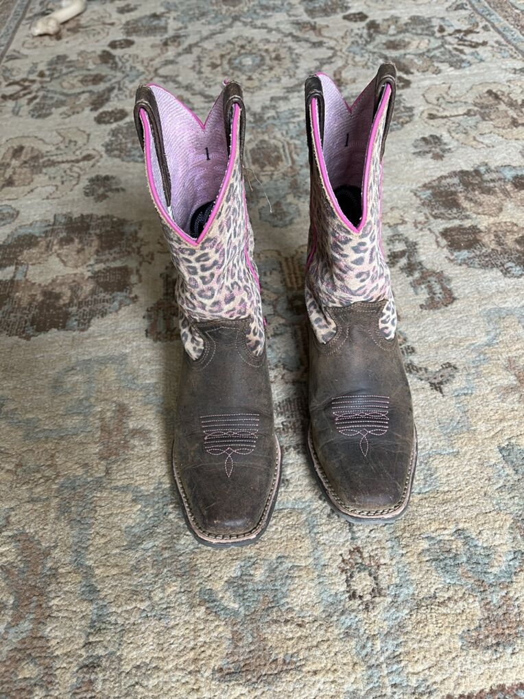 Girls Ariat Cowgirl Cowboy Boots