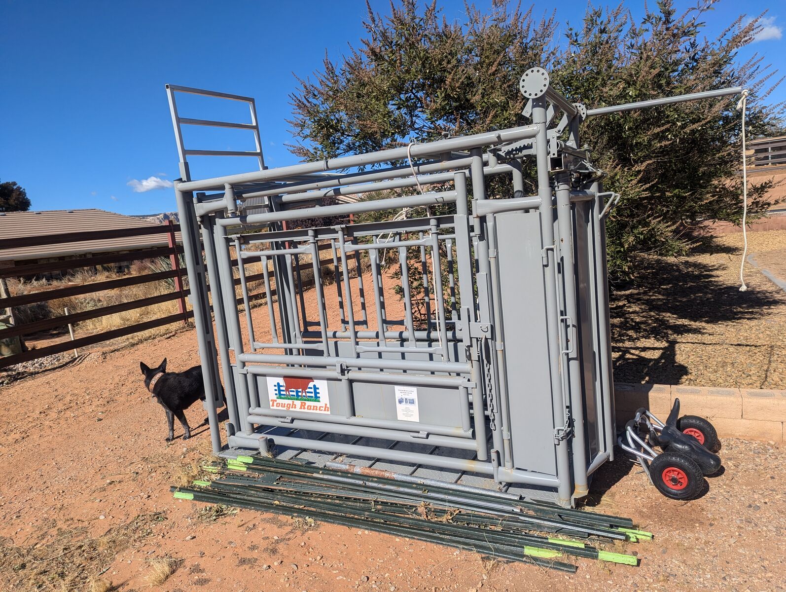 Cattle Squeeze Chute Brand New