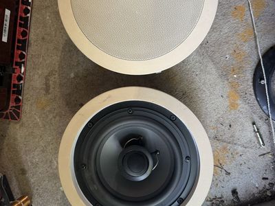 Pair of 6" in ceiling speakers