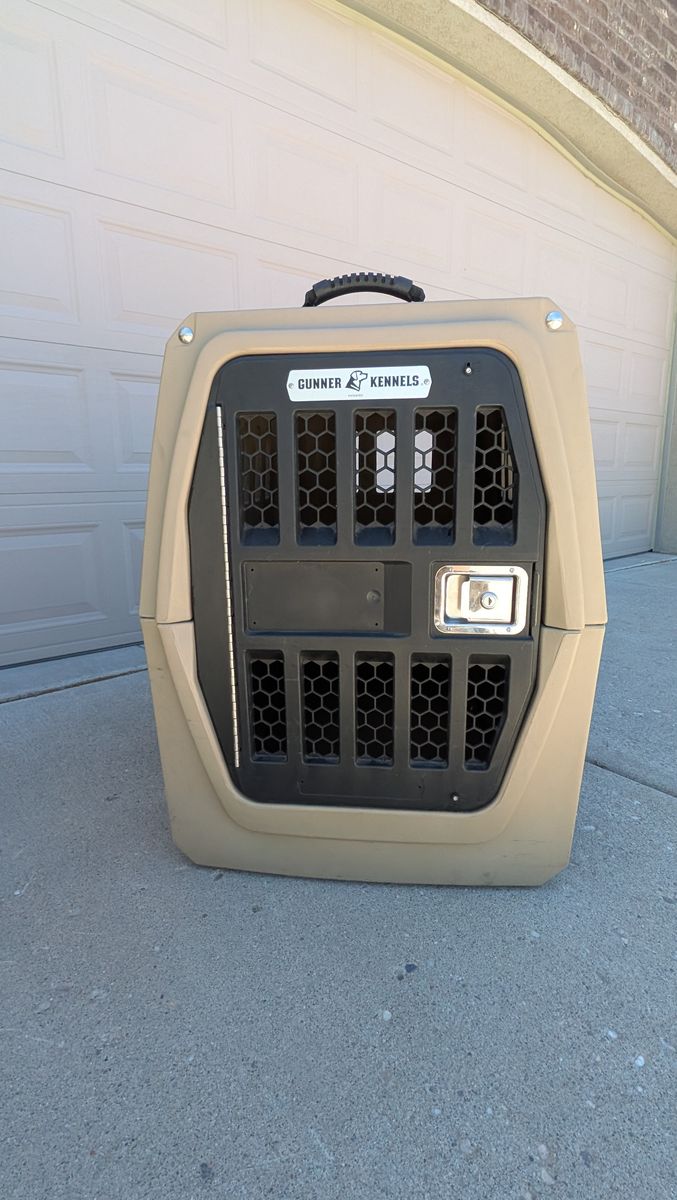 Gunner G1 Kennel - Tan - Large