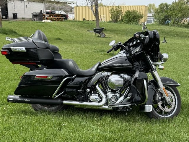2016 Harley Davidson Electra Glide Ultra Limited Low (FLHTKL)