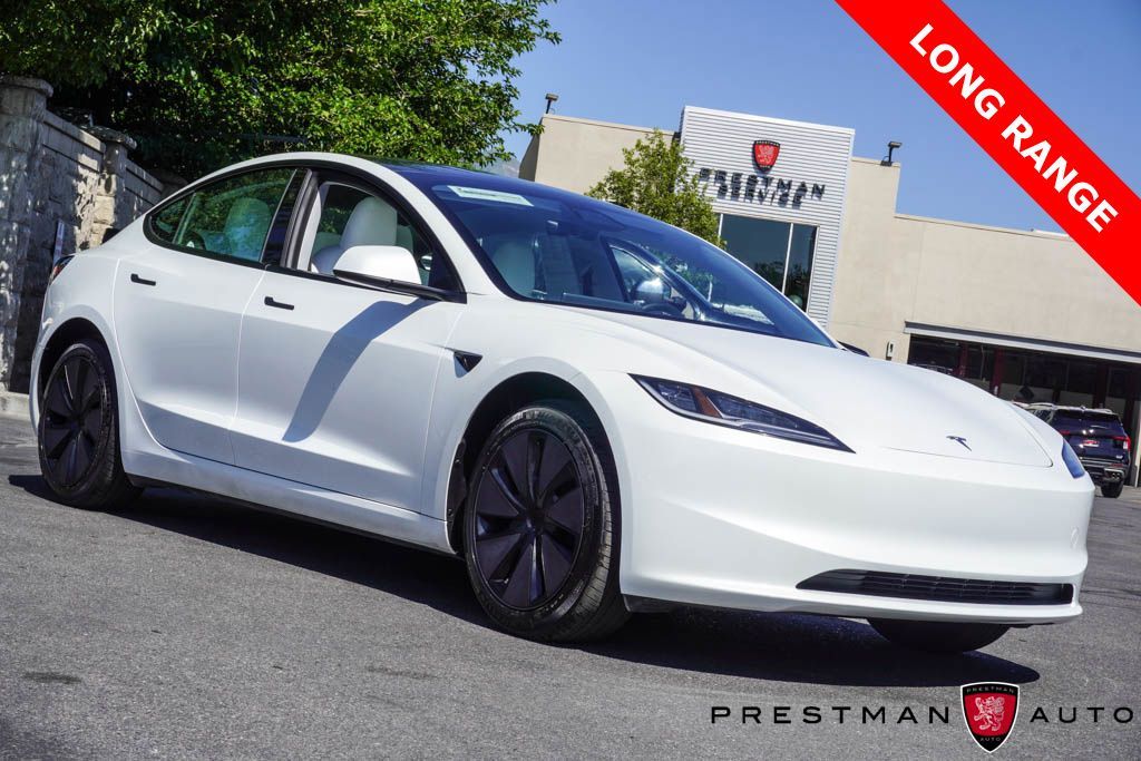 2025 Tesla Model 3 Long Range