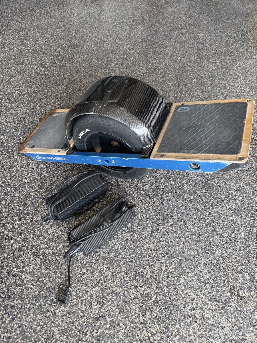 Onewheel+ XR Electric Skateboard - Blue Frame, Carbon Fiber Fender, Vega Tire