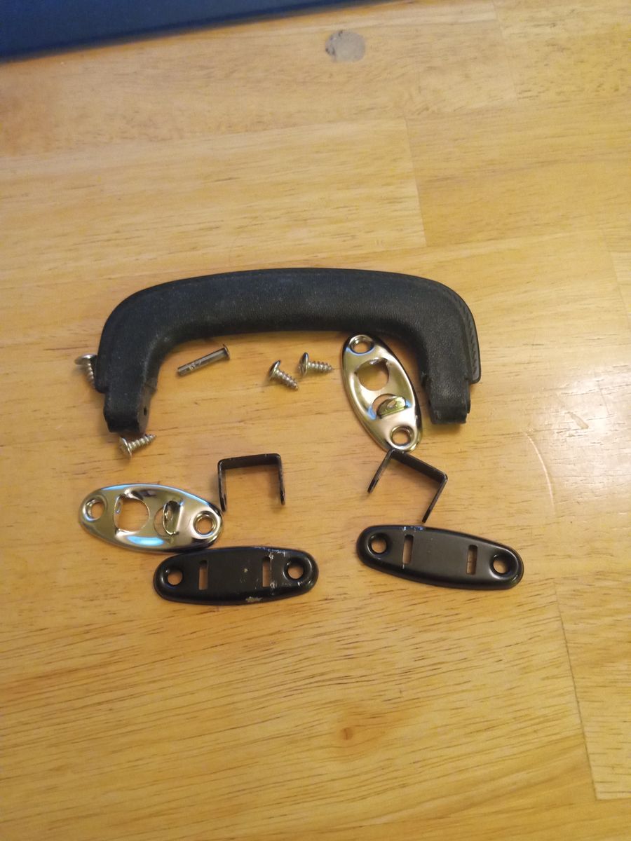 Guitar, violin and other musical instrument  case handle with hardware