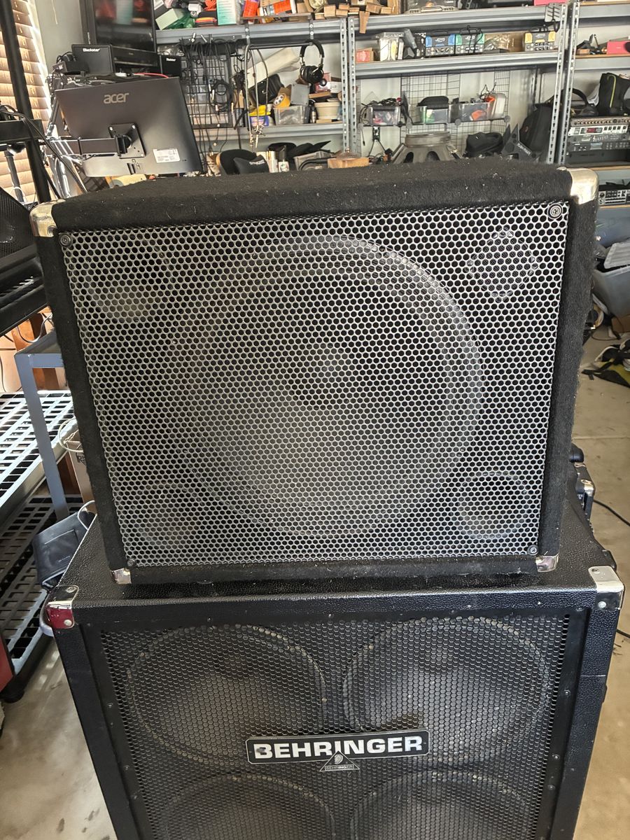Ampeg Bass Cabinet / BSE115T