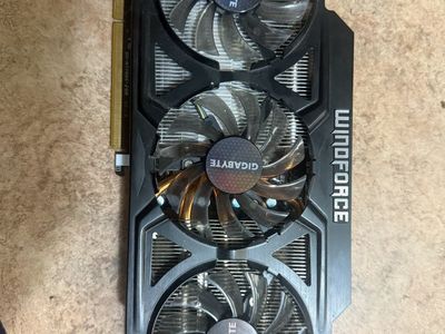Gigabyte Gaming OC / Windforce RTX 3060 12G - Triple Fan