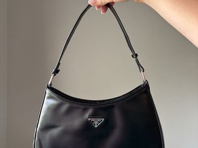 Cute hand bag - OBO