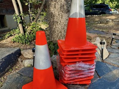 Brand New 18" Reflective Traffic Cones - Set of 12 (Grainger)