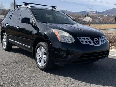 2012 NISSAN ROGUE SV
